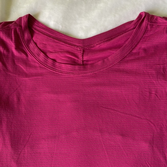 Lululemon long sleeve shirt. - Picture 1 of 6